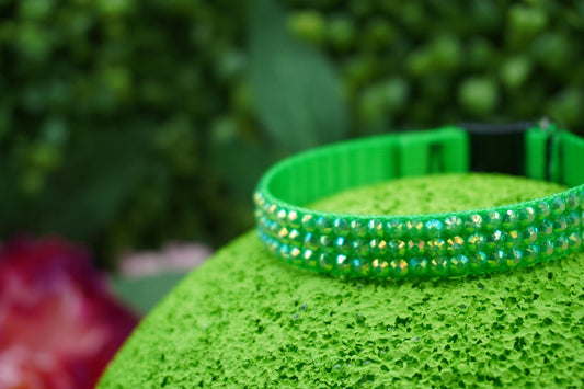 Emerald Envy: Handmade Green Rhinestone Cat Collar – Stylish Rhinestone Cat Collar with Secure Breakaway Closure